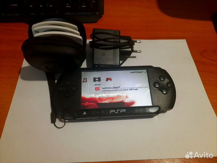 Sony PSP e 1008