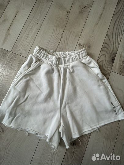 Шорты спортивные