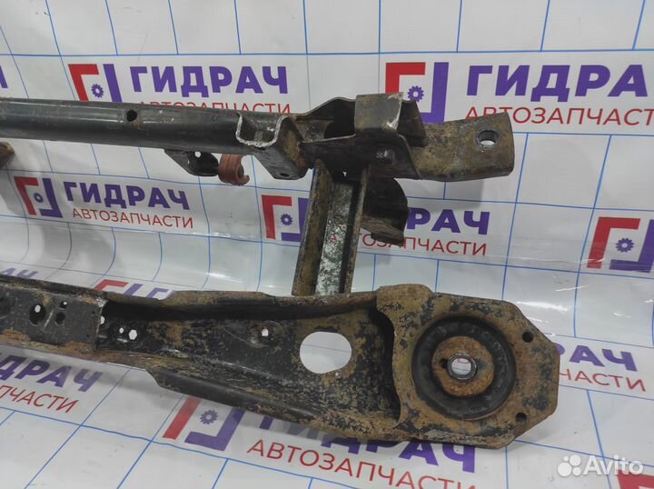 Балка задняя Ford Focus 2 1758060