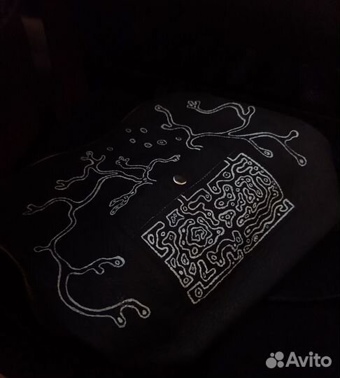 Кожаная сумка, ручная роспись светящимся узором