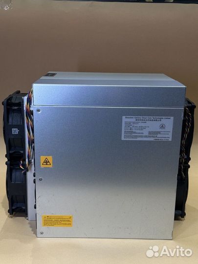 Asic Майнер Antminer S19XP 141TH/s