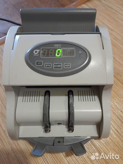 Машинка для счета денег