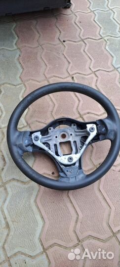 Руль на Mitsubishi colt z30