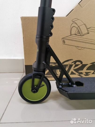 Самокат трюковой Tech Team Zorg 21 Green Новый