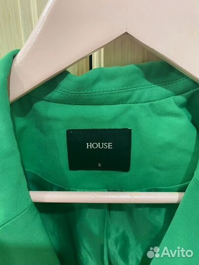 Пиджак женский оверсайз зеленый