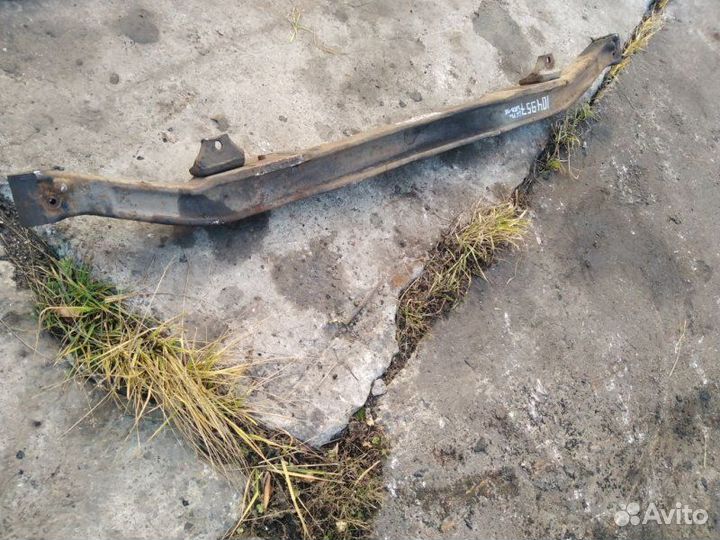 Балка передняя Mercedes-Benz Lk