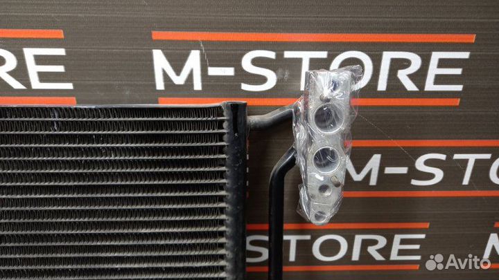 Радиатор кондиционера Bmw X3 E83 N52B25A 2010