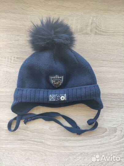 Зимняя детская шапочка на полгода-год