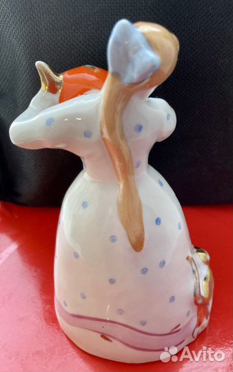 Статуэтка девука с чайником и котиком Дулево СССР