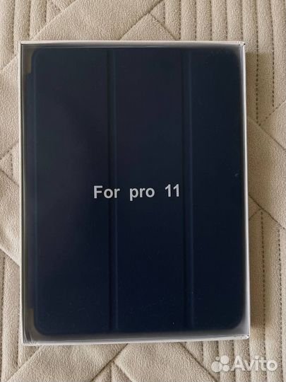 Чехол на iPad Pro 11