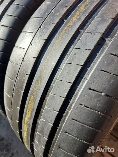 Michelin Pilot Super Sport 265/35 R20