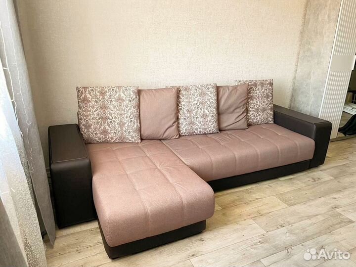 Угловой диван бу