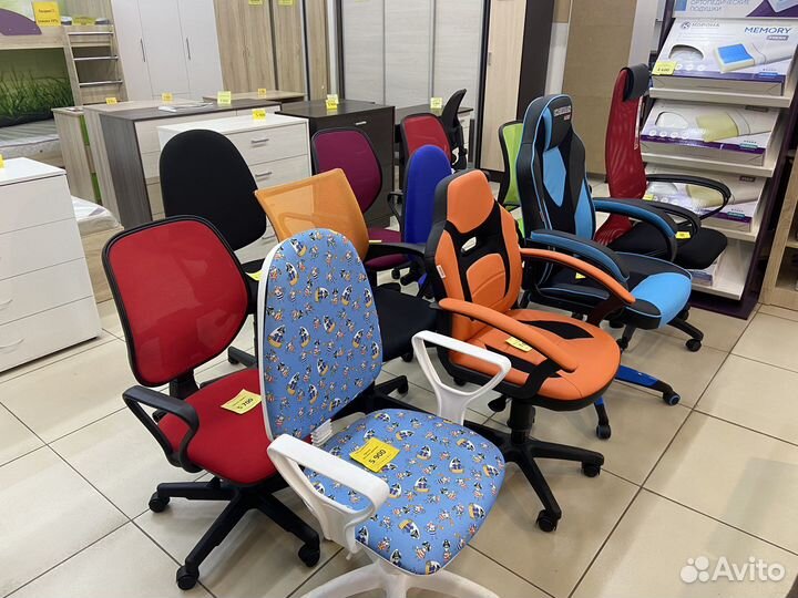 Компьютерное кресло