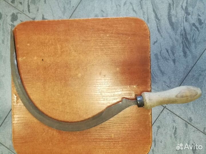 Старинный Серп