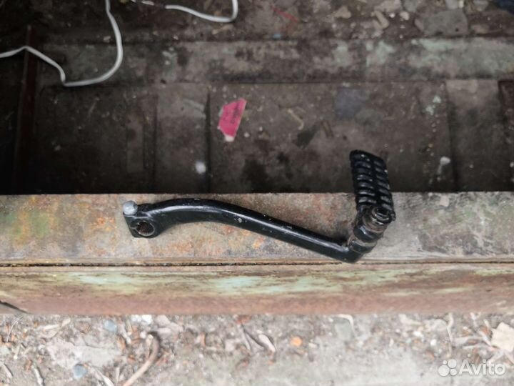 Лапка кикстартера на скутер 150 кубов