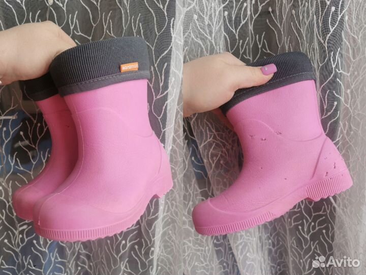 Резиновые сапоги для девочки эва