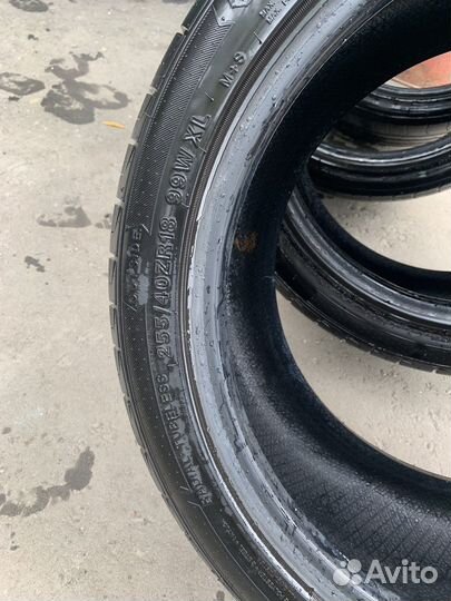 Arivo Ultra ARZ4 225/40 R18 и 255/40 R18