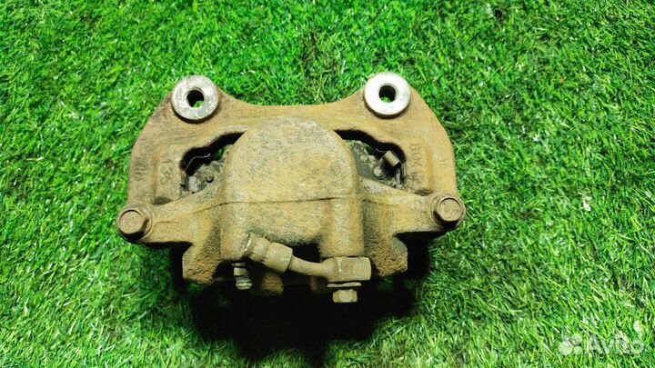 Суппорт тормозной передний правый Opel Astra J