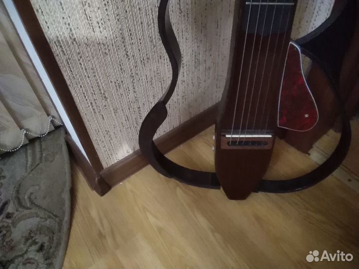 Электрогитара