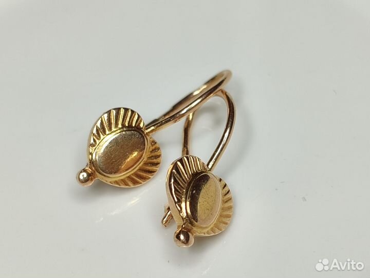 Золотые серьги СССР