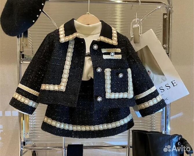 Детский костюм для девочки классика