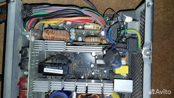 Блок питания Chieftec APS-850CB 850W (неисправный)