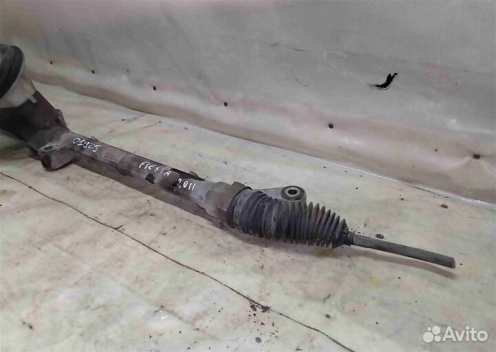 Рулевая рейка Ford Fiesta