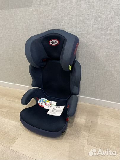 Продам автокресло heyner isofix