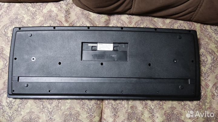 Синтезатор tesler