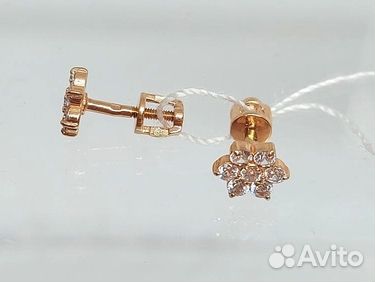 Серьги с синтетическим камнем Золото