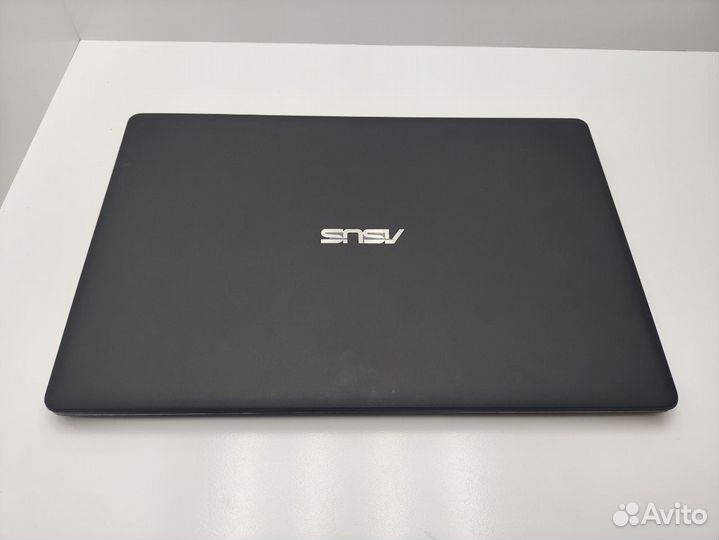 Ноутбук Asus на Windows 10 с видеокартой 2GB