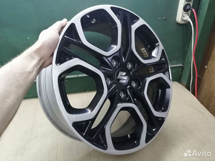 Диски 5x114.3 R17 6.5J Et50 Dia60.1 Suzuki