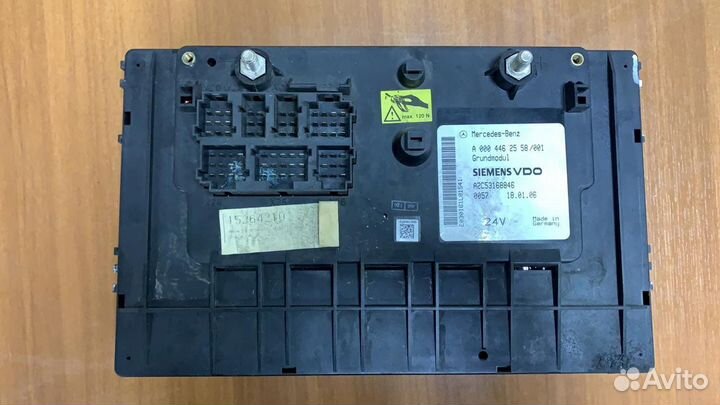 A0004462558 Блок Grundmodul Mercedes-Benz