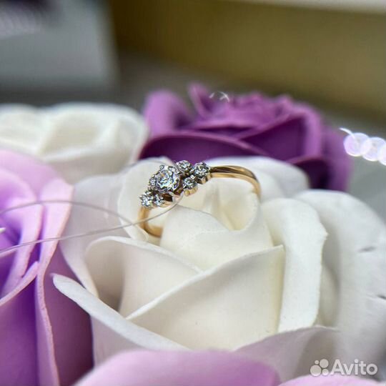 Золотое кольцо 585 пробы золото