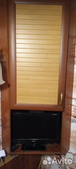 Угловой кухонный шкаф бу