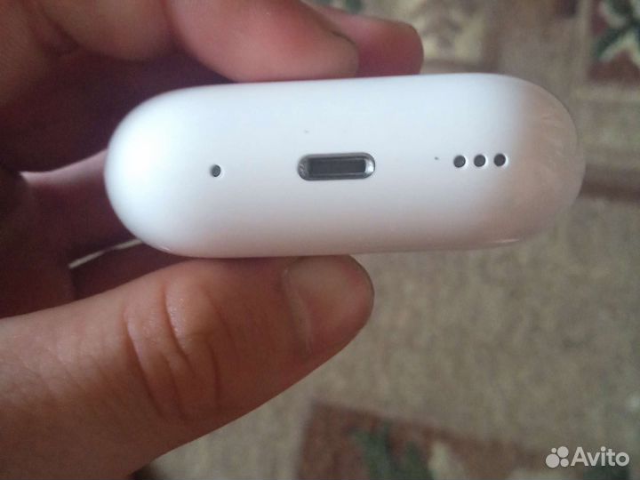 Беспроводные наушники apple airpods