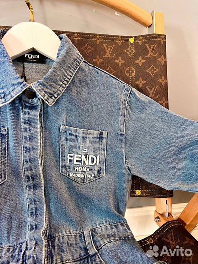 Джинсовое платье Fendi