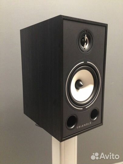 Полочная акустика Triangle Borea BR03 Black Ash (а