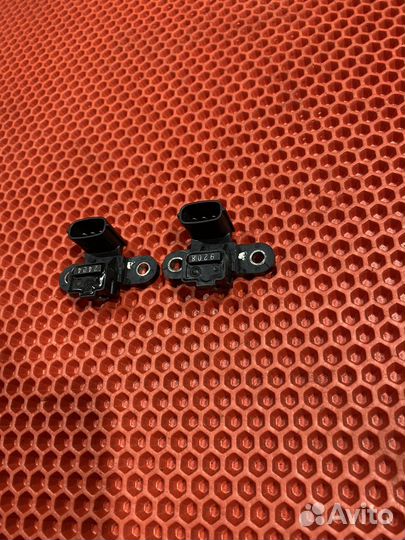 Датчик коленвала Mitsubishi Carisma (оригинал)