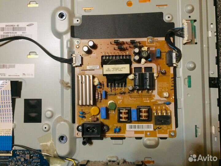 BN44-00697A бп Samsung UE32H5500