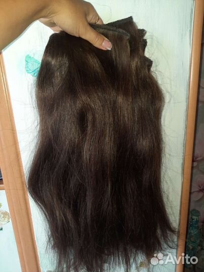 Натуральные волосы на заколках