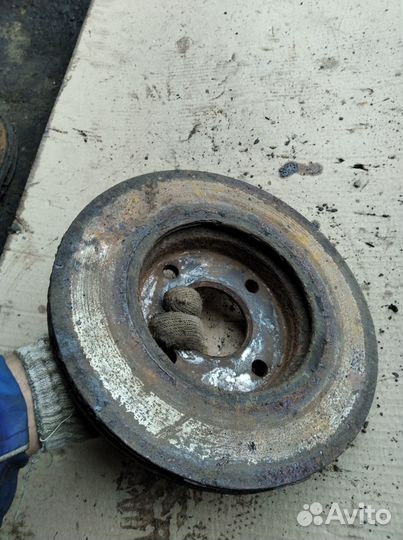 Передний тормозной диск Форд Мондео 2