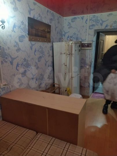 Комната 12 м² в 4-к., 9/9 эт.