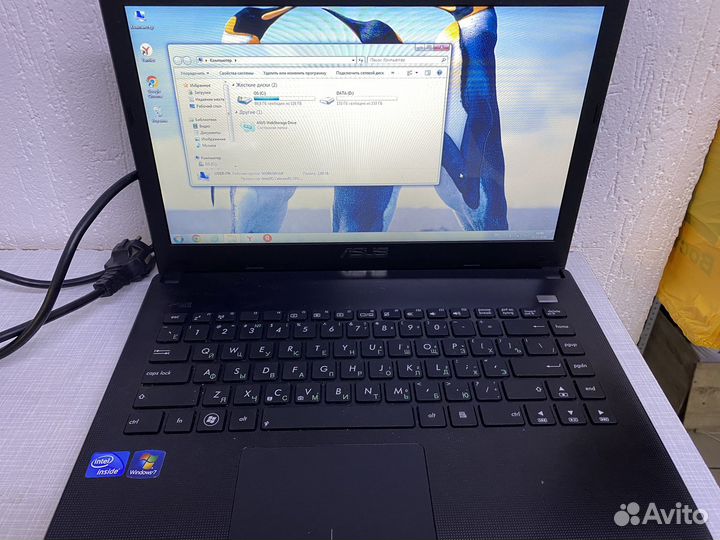 Ноутбук asus