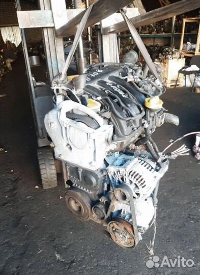 Двигатель Renault Scenic 2 2008г K4M766 1.6 бензин