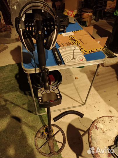 Металлоискатель минелаб е трак