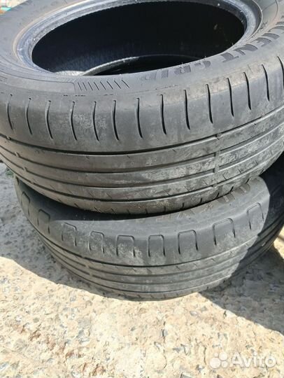 Goodyear EfficientGrip Performance 215/60 R16 99W