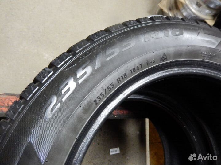 Pirelli Ice Zero 235/55 R18