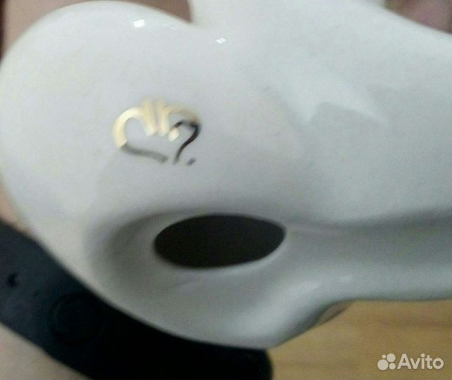 Фарфоровая статуэтка змейка