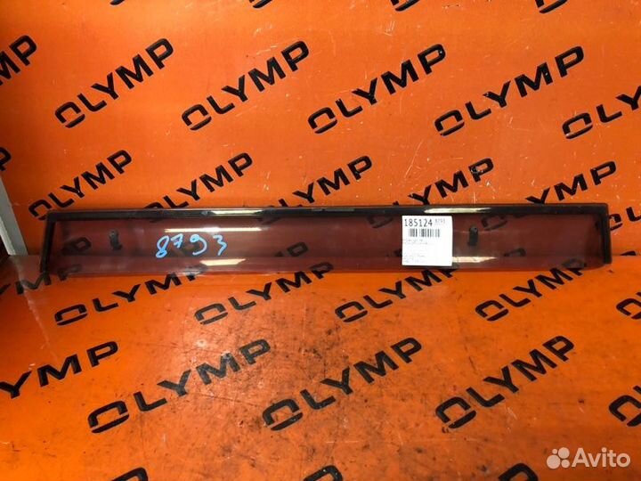 Ветровик задний левый Mazda Demio DW3W B3 2000